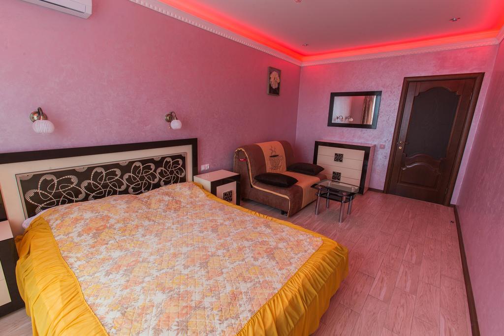 Modern Apartment On Akademika Sakharova 27A Ивано-Франковск Экстерьер фото